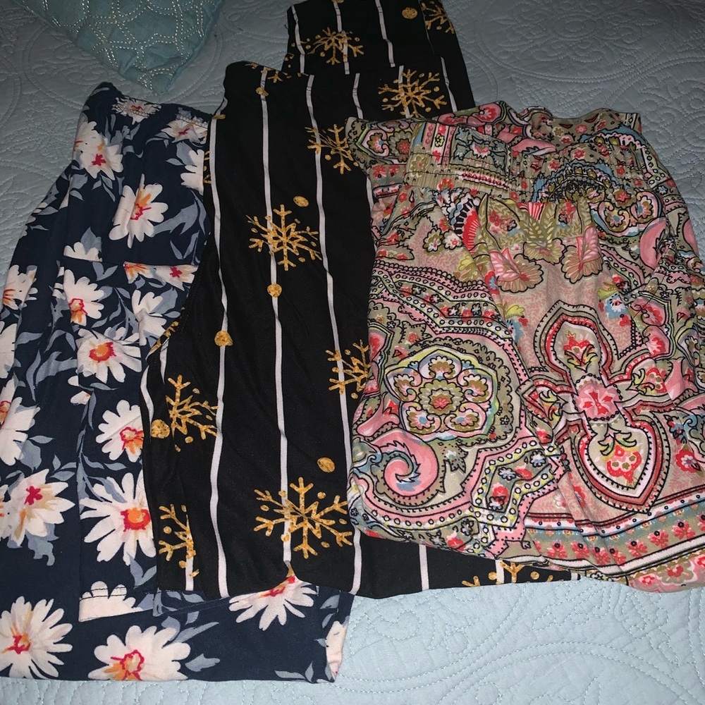 Leggalicious leggings fits size 10-22 15 a piece